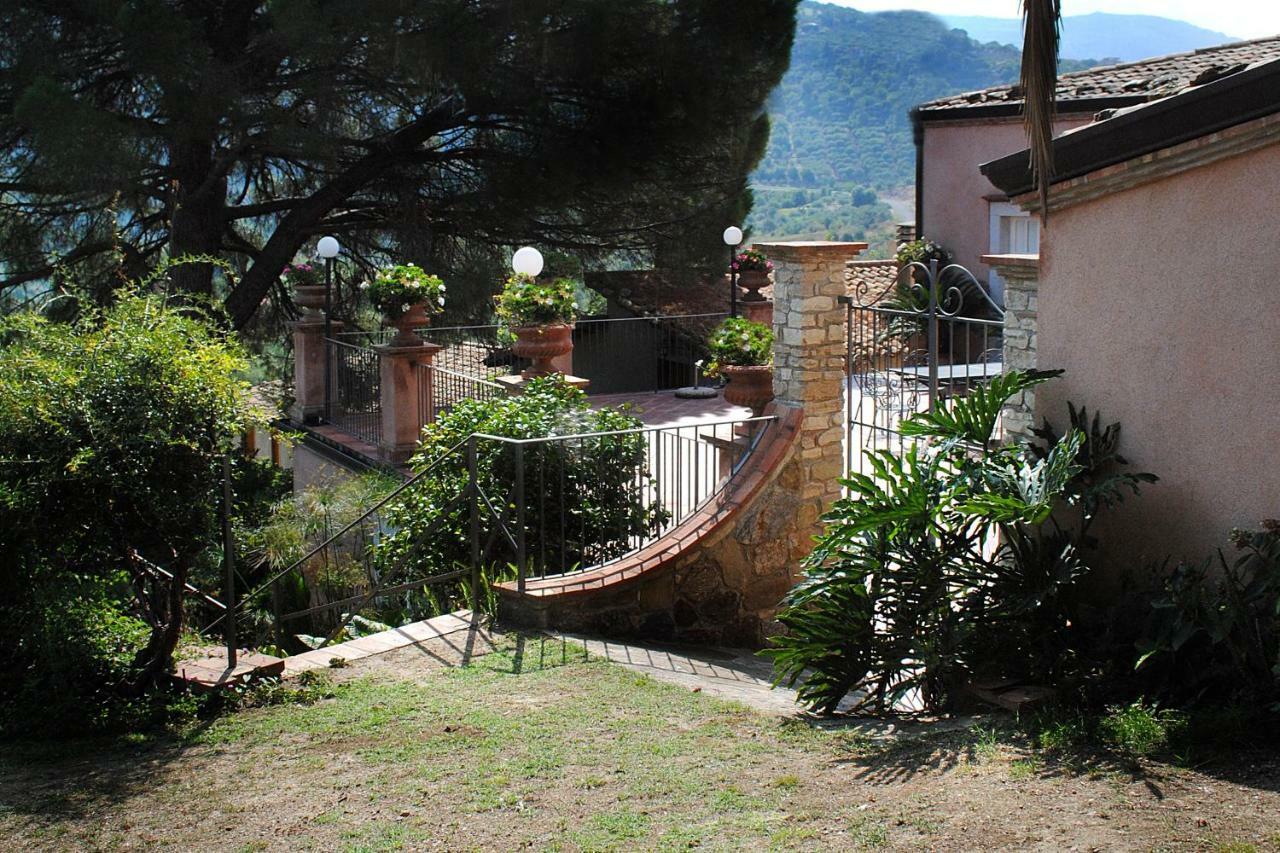 Borgo Maisale Librizzi Εξωτερικό φωτογραφία
